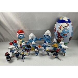 Peyo Smurf Lot Of Figurines And Smurf Football Smurfette PVC Figurines Mixed Lot